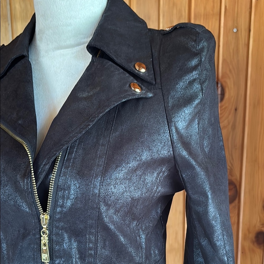 TOV Holy Jacket - Picture 5 of 5